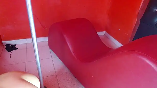 Ambar Roux  online show from March 14, 2025, 9:54 pm