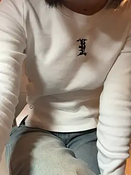 Snapshot of Mei_0906 chatting on December 21, 2024, 12:09 am Mei 0906 online show from December 21, 2024, 12:09 am