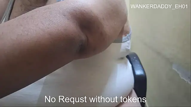 WANKERDADDY EH01 online show from December 14, 2024, 5:03 pm