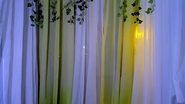 Lioneass online show from December 11, 2024, 4:20 pm