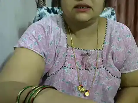 Snapshot of Naughty_Nityaa chatting on January 16, 2025, 5:33 pm Naughty Nityaa online show from January 16, 2025, 5:33 pm