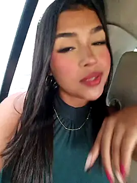 Mariangel 11 online show from November 21, 2025, 2:05 pm