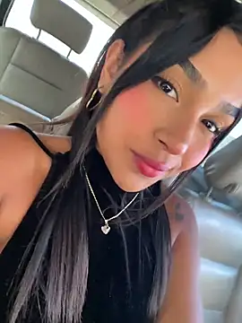 Snapshot of Mariangel_11 chatting on May 26, 2026, 2:13 pm Mariangel 11 online show from May 26, 2026, 2:13 pm