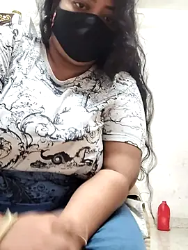 zeepe19 online show from September 25, 2025, 7:12 am