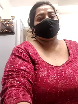 zeepe19 online show from September 28, 2025, 3:28 pm