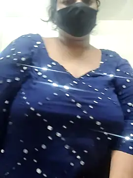 zeepe19 online show from October 9, 2025, 4:43 am