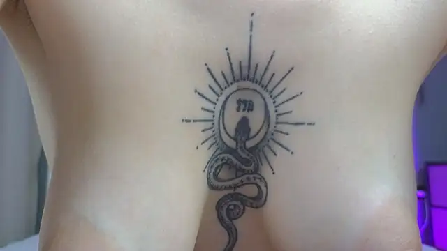 Snapshot of Your_Auggie chatting on December 19, 2024, 3:52 pm Your Auggie online show from December 19, 2024, 3:52 pm