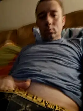 Snapshot of Andrelis122 chatting on November 30, 2025, 7:29 pm Andrelis122 online show from November 30, 2025, 7:29 pm