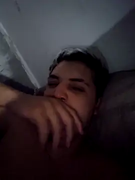 VibratedPoaching online show from February 3, 2026, 5:05 am