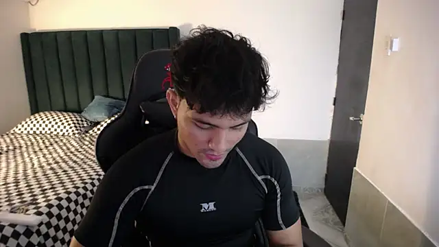 man dur07 online show from November 5, 2025, 6:30 pm