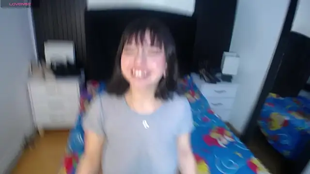 kittyhouse hs online show from December 4, 2024, 6:00 am