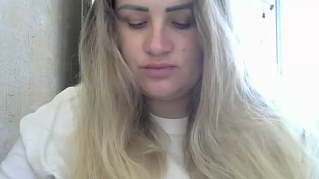 Honeydew-Waves online show from September 11, 2025, 5:40 am