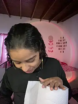 Snapshot of Arteatenea__ chatting on February 6, 2026, 8:45 pm Arteatenea online show from February 6, 2026, 8:45 pm
