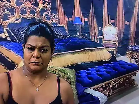 indianCherryPie online show from November 21, 2025, 6:28 pm