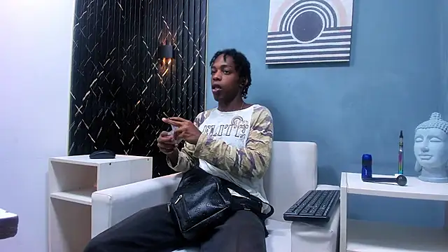 LarryCollin online show from January 24, 2025, 2:18 am