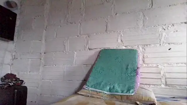 LarryCollin online show from October 22, 2025, 5:02 pm