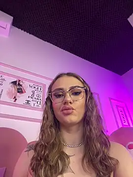 Snapshot of Abby__White chatting on February 15, 2026, 6:04 pm Abby White online show from February 15, 2026, 6:04 pm
