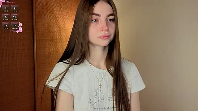 Snapshot of MaryJacksoon chatting on October 28, 2025, 7:45 am MaryJacksoon online show from October 28, 2025, 7:45 am