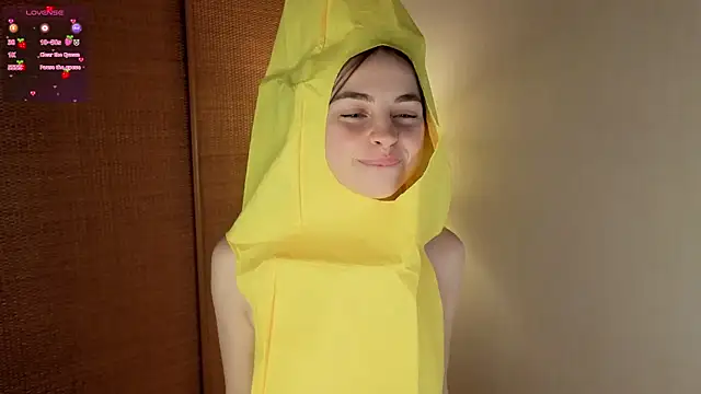 Snapshot of MaryJacksoon chatting on October 31, 2025, 8:04 am MaryJacksoon online show from October 31, 2025, 8:04 am