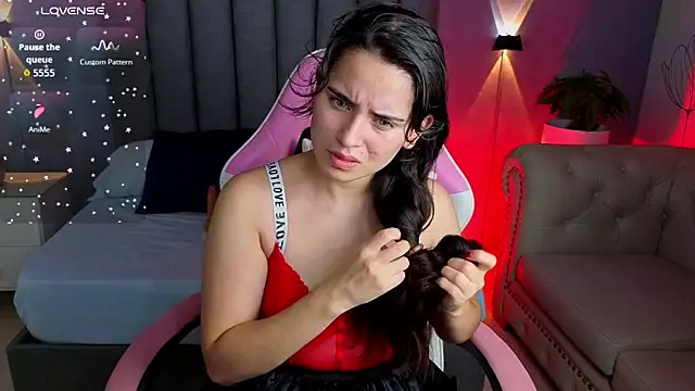 Snapshot of angelica_dymond chatting on October 15, 2025, 2:39 pm angelica dymond online show from October 15, 2025, 2:39 pm