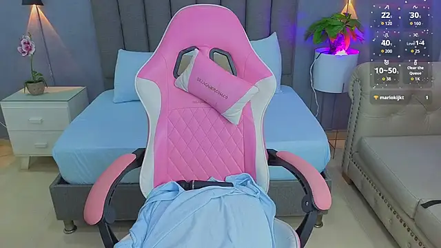 Snapshot of angelica_dymond chatting on November 7, 2025, 12:16 pm angelica dymond online show from November 7, 2025, 12:16 pm