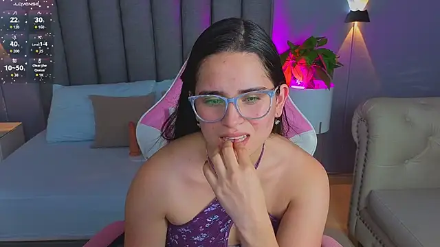 Snapshot of angelica_dymond chatting on November 8, 2025, 7:01 pm angelica dymond online show from November 8, 2025, 7:01 pm