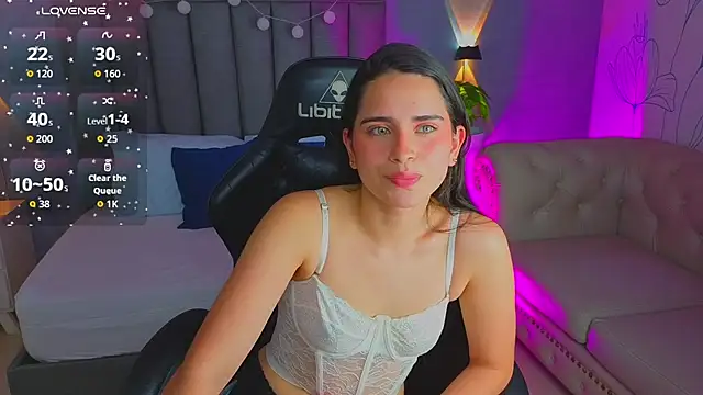 angelica dymond online show from February 17, 2026, 7:42 pm