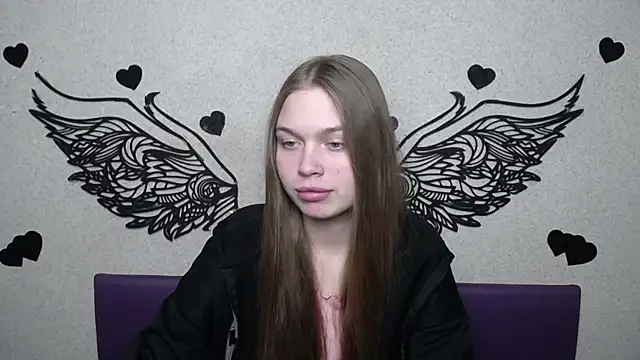 LaraPika online show from February 8, 2026, 6:00 pm