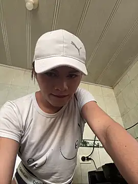 Snapshot of giuliana_andrade chatting on December 12, 2024, 4:32 pm giuliana andrade online show from December 12, 2024, 4:32 pm