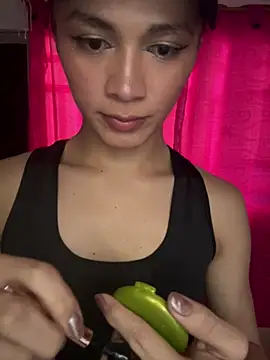 Snapshot of giuliana_andrade chatting on February 5, 2025, 1:00 pm giuliana andrade online show from February 5, 2025, 1:00 pm