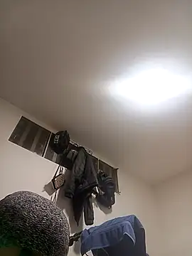 Snapshot of giuliana_andrade chatting on February 22, 2025, 11:24 am giuliana andrade online show from February 22, 2025, 11:24 am