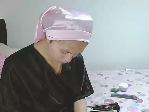 Snapshot of giuliana_andrade chatting on September 10, 2025, 1:16 am giuliana andrade online show from September 10, 2025, 1:16 am