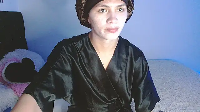 Snapshot of giuliana_andrade chatting on October 8, 2025, 12:08 am giuliana andrade online show from October 8, 2025, 12:08 am