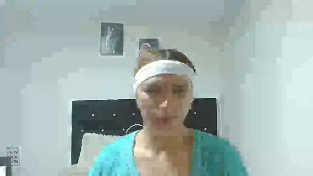 Snapshot of giuliana_andrade chatting on October 21, 2025, 1:06 am giuliana andrade online show from October 21, 2025, 1:06 am