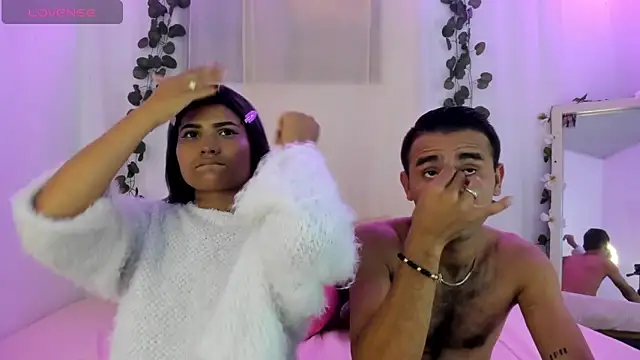 catalina and roger online show from October 18, 2025, 3:20 am