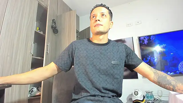 CbumDick online show from February 26, 2025, 3:42 am