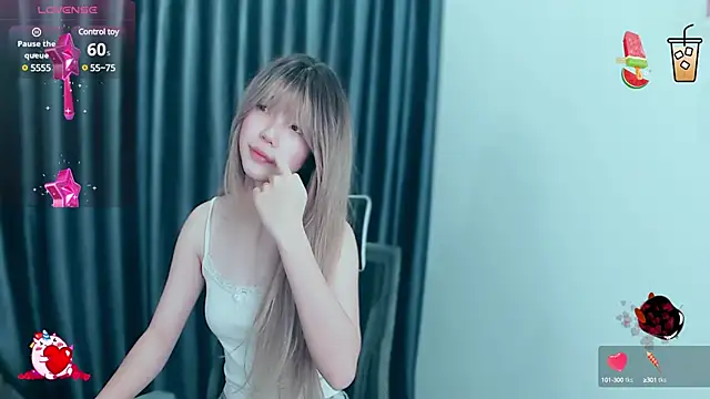 Snapshot of -Poison-Ivy- chatting on December 17, 2024, 2:12 am -Poison-Ivy- online show from December 17, 2024, 2:12 am