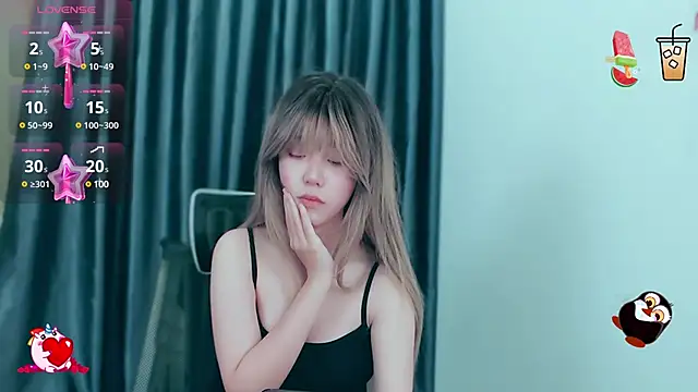 Snapshot of -Poison-Ivy- chatting on December 25, 2024, 9:56 am -Poison-Ivy- online show from December 25, 2024, 9:56 am