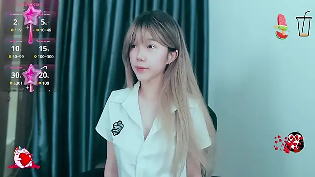 Snapshot of -Poison-Ivy- chatting on December 29, 2024, 9:41 pm -Poison-Ivy- online show from December 29, 2024, 9:41 pm