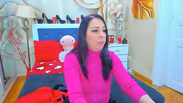 LauraSin online show from January 26, 2025, 4:09 am