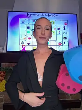 lola tentatiion online show from October 5, 2025, 7:01 pm