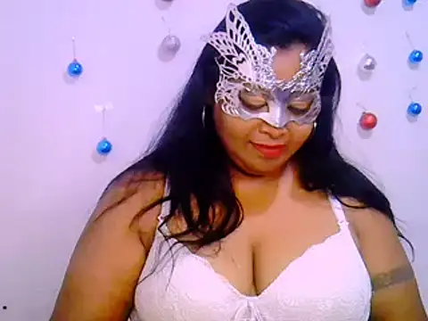 Mysterylady143 online show from February 17, 2025, 9:41 pm