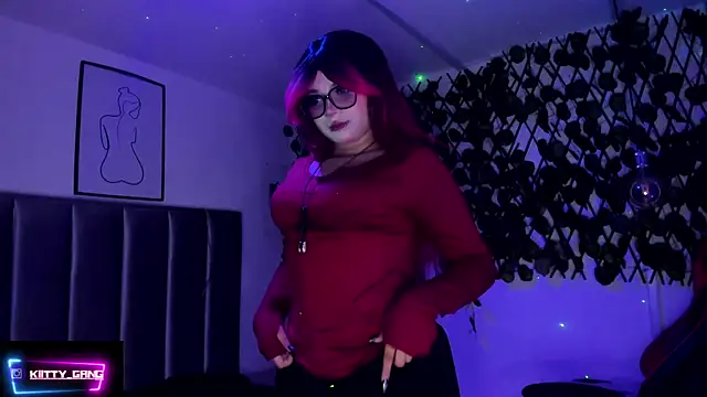 Kitty Gang online show from January 16, 2026, 2:26 am