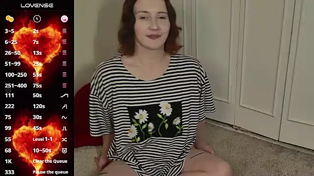 cherrysaturn online show from September 27, 2025, 8:58 pm