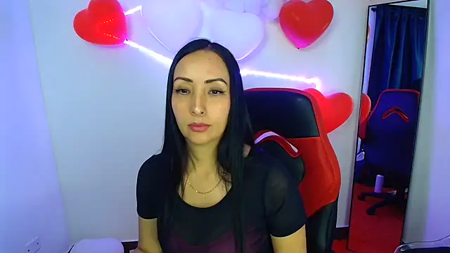 yaralyminjo2 online show from February 19, 2025, 1:17 pm