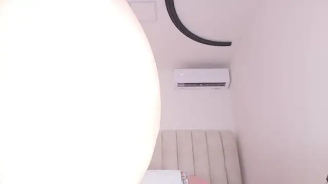 luce williams online show from November 22, 2025, 7:13 pm