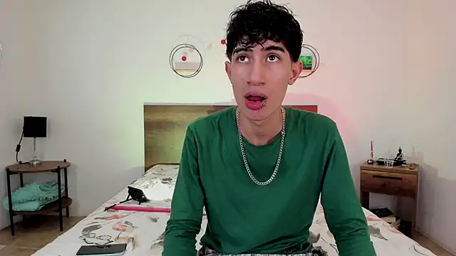 novaybrian online show from December 6, 2024, 4:14 am