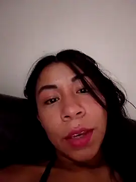 Snapshot of selene_gils chatting on June 2, 2026, 7:27 pm selene gils online show from June 2, 2026, 7:27 pm