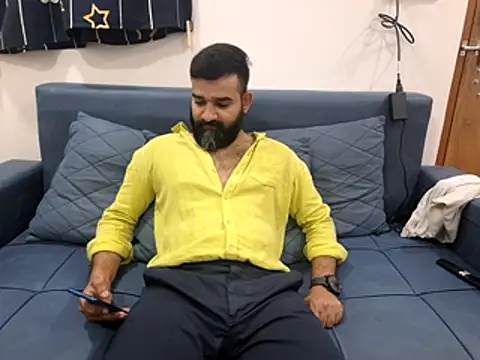 Fun Guuy online show from November 3, 2025, 11:11 am