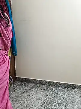 Snapshot of Saroj-Shah chatting on April 1, 2026, 1:41 pm Saroj-Shah online show from April 1, 2026, 1:41 pm